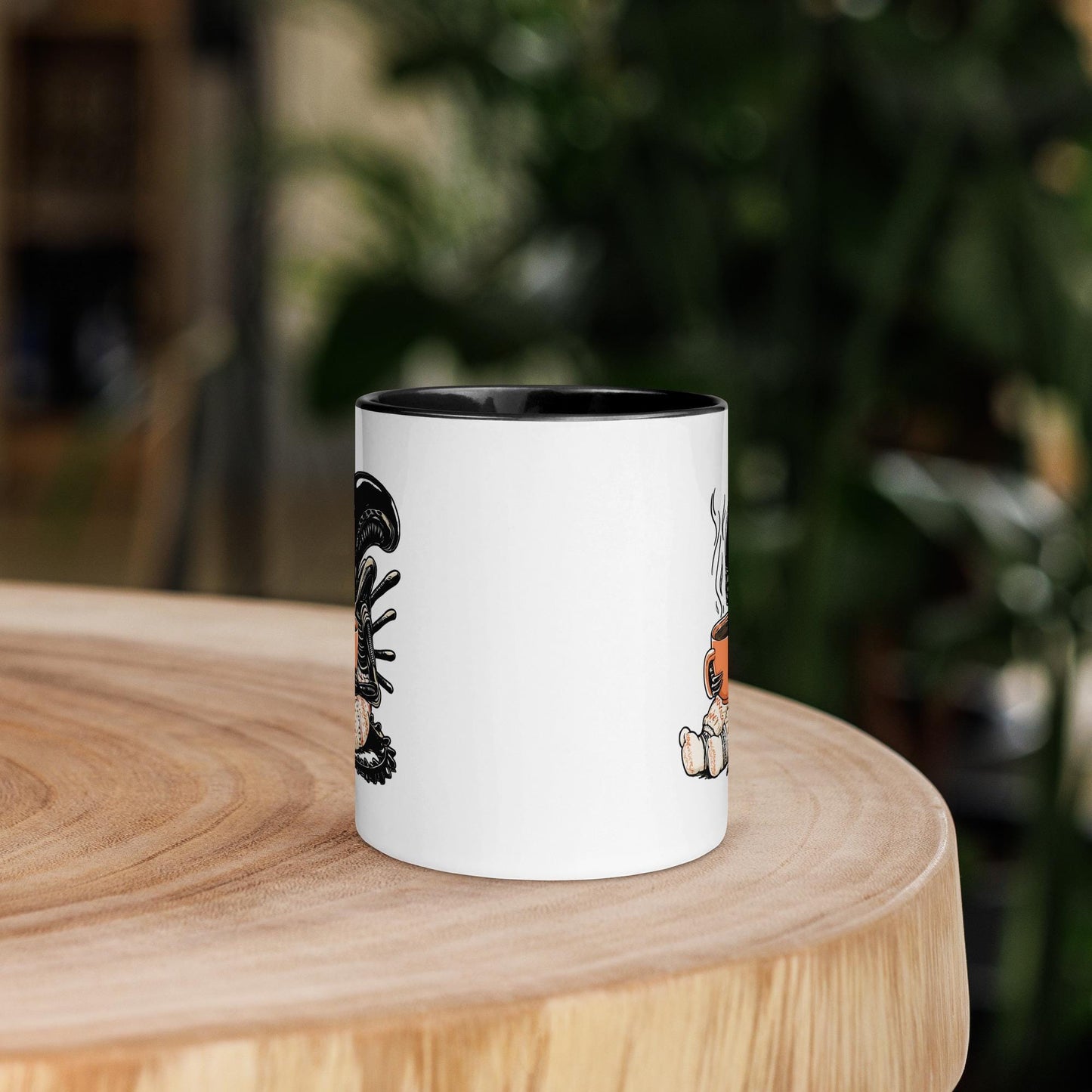 Alien Mug: Xenomorph Inspired Ceramic Coffee Cup